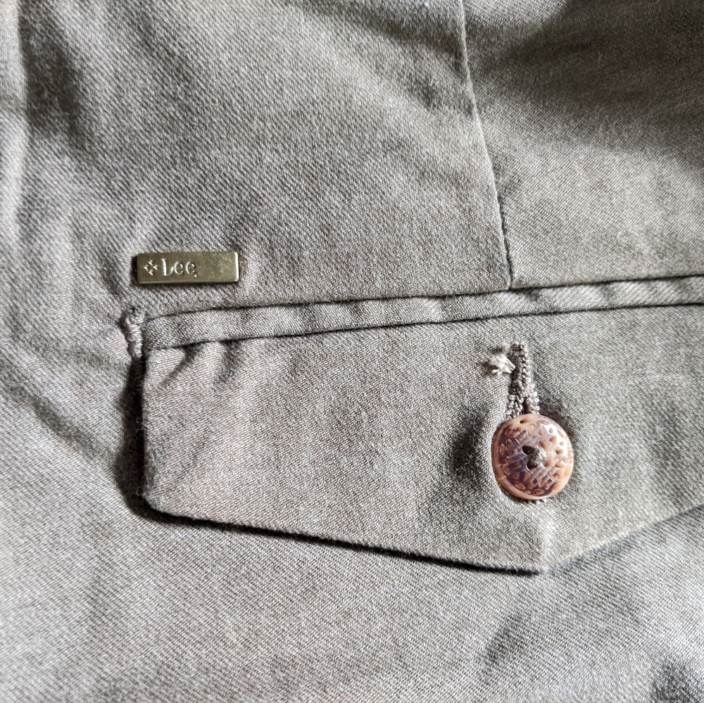 Lee size 10 Trouser dress pants taupe/tan